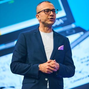 Meet your Posher, Karan